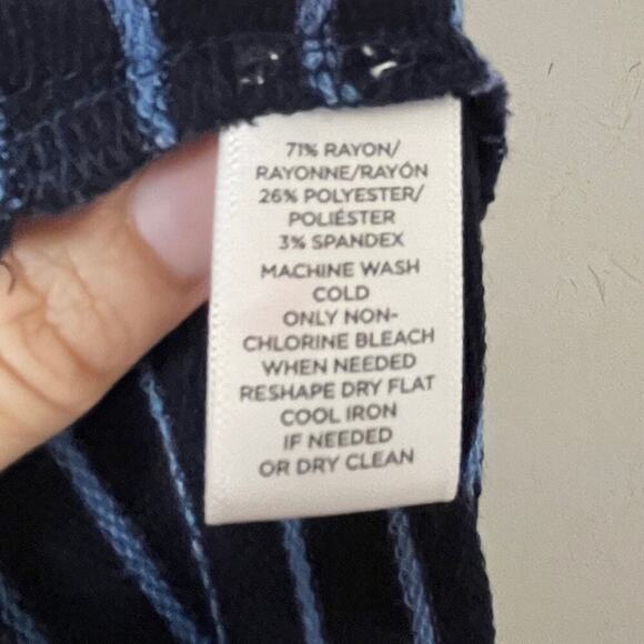 Loft Women's Top S Navy Blue Striped Tie Long Sleeve Slit Hem Tunic T-Shirt - Picture 7 of 8